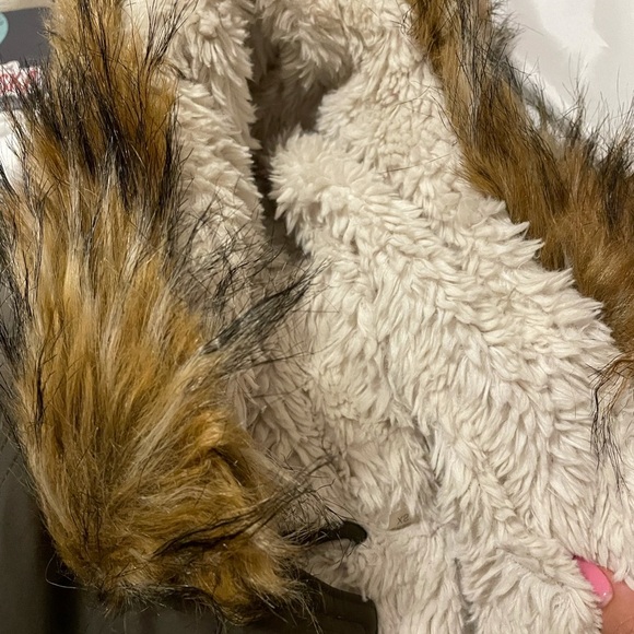 Urban Outfitters army green S13 winter coat - Picture 4 of 4